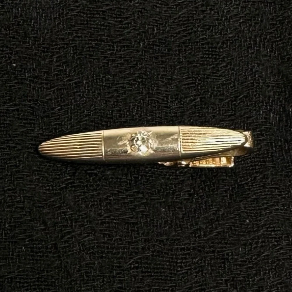 Vintage Gold Tone‎ Tie Bar Bullet Shape Rhinestone Ribbed Ends